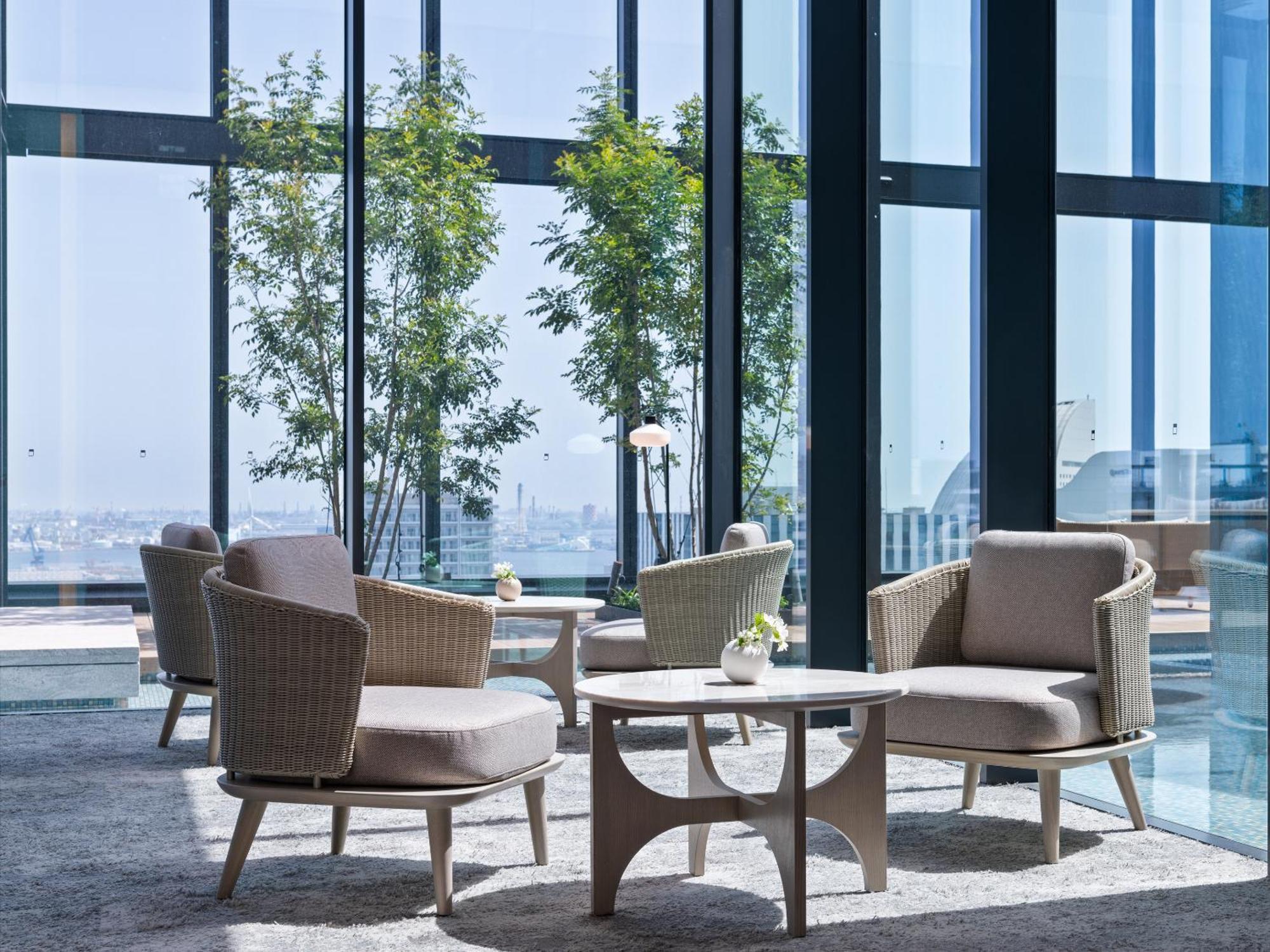 Mitsui Garden Hotel Yokohama Minatomirai Premier Eksteriør billede The interior of the hotel